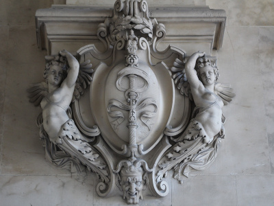 Porte des Lions, Louvre, côté jardin du Carrousel