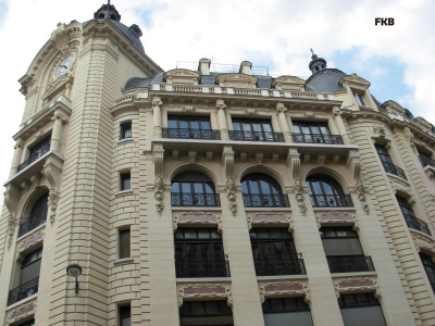 Angle de la rue Réaumur au 134 et de la rue Notre-Dame des Victoires.