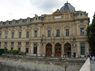 Tribunal de Commerce