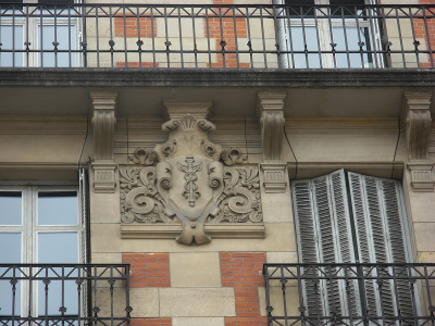 Angle rue d'Argout, rue du Louvre, 46 rue Etienne Marcel