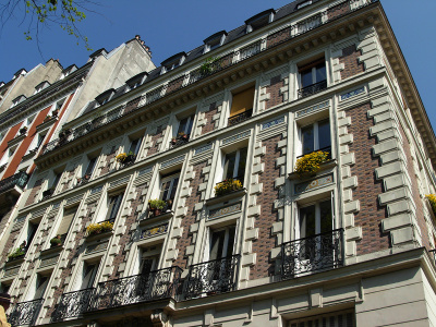 24 rue André del Sarte, angle rue Paul Albert et côté rue Paul Albert