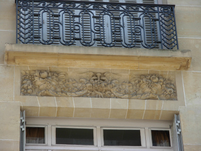 Angle rue de la Tour et rue de la rue Cortambert