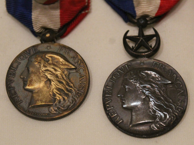 Médaille - SAUREY