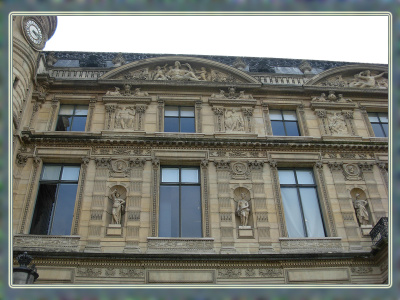 Porte des Lions, Louvre, côté jardin du Carrousel