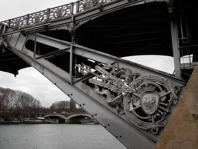 Viaduc d’Austerlitz, côté 12ème arrondissement. Quai de la Rapée.