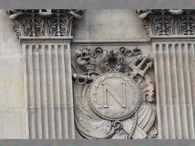 Porte des Lions, quai François Mitterrand, Louvre