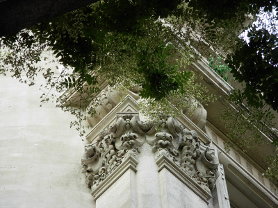 Angle avenue Théophile Gauthier et rue Gros