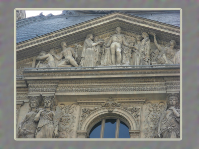 Louvre, Pavillon Denon,  Cour Napoléon   