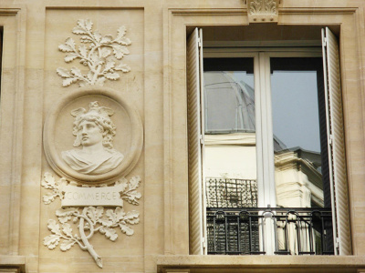 Angle rue Coquillière et rue du Louvre