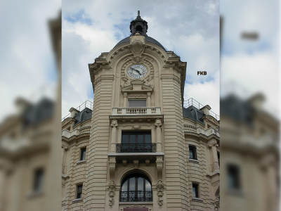 Angle de la rue Réaumur au 134 et de la rue Notre-Dame des Victoires.