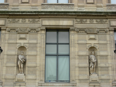 Porte Jaujard et pavillon Jaujard, Louvre. Côté jardin du Carrousel.