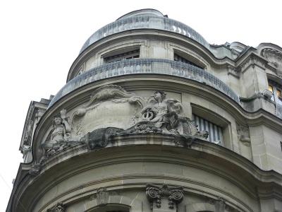 Angle rue de Sèze et angle rue Vignon.