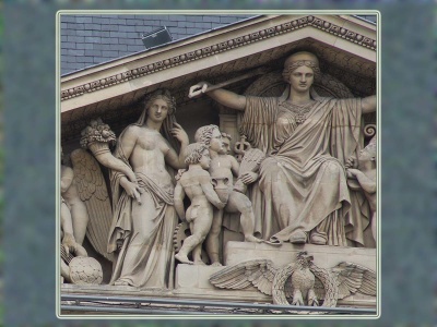 Louvre, Pavillon Richelieu, cour Napoléon