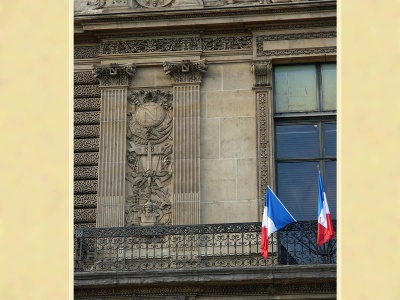 Porte des Lions, quai François Mitterrand, Louvre