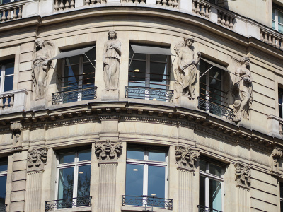 Angle 18 boulevard des Capucines et 1 rue Edouard VII